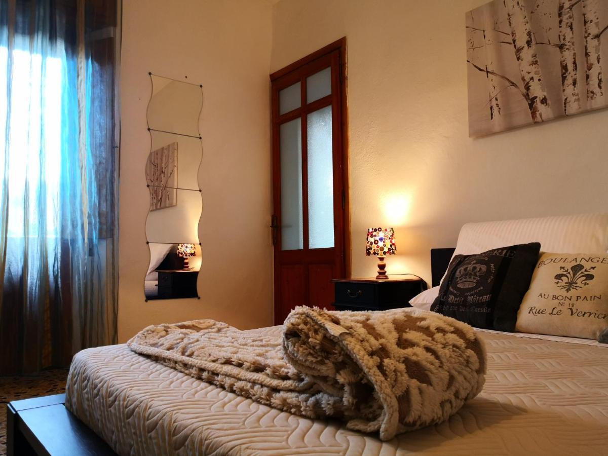 Bed and Breakfast Zia Chiarina à San Nicolo Gerrei Extérieur photo