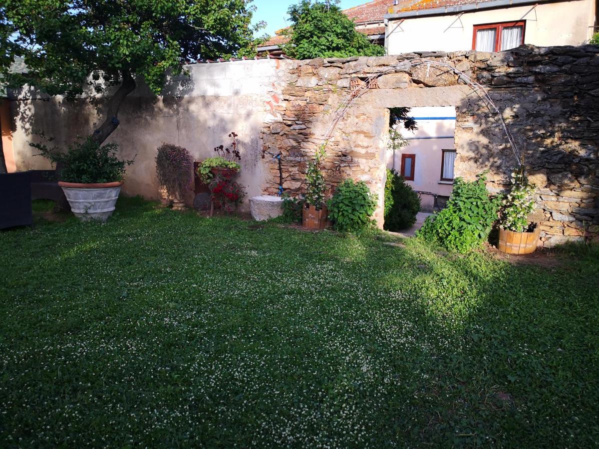 Bed and Breakfast Zia Chiarina à San Nicolo Gerrei Extérieur photo