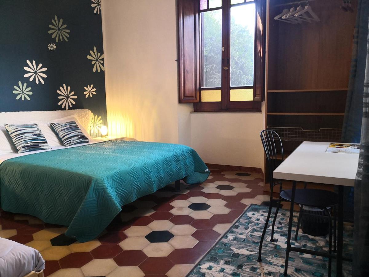 Bed and Breakfast Zia Chiarina à San Nicolo Gerrei Extérieur photo